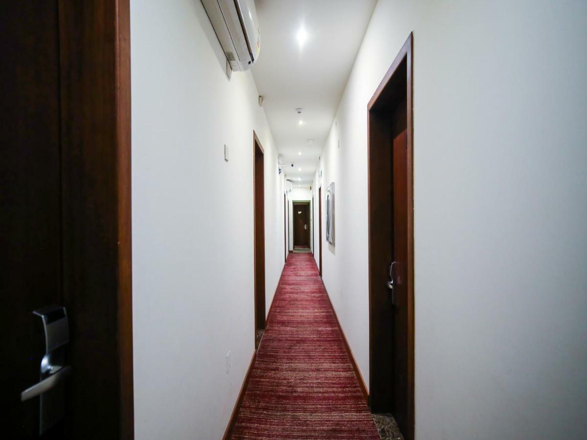 Night Inn Hotel Khobar Extérieur photo